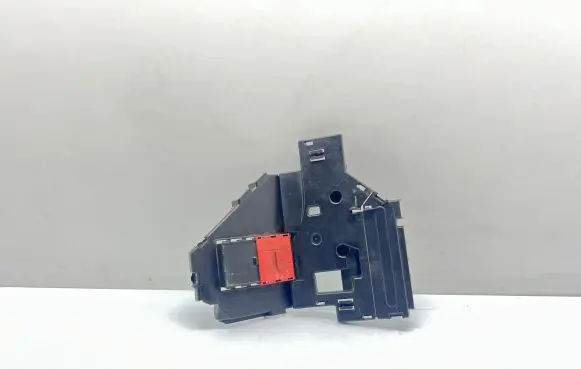 Mercedes-Benz E W238 Fuse box cover DBPD925