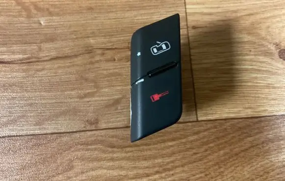 Audi A4 S4 B7 8E 8H Central locking switch button 8E1962107