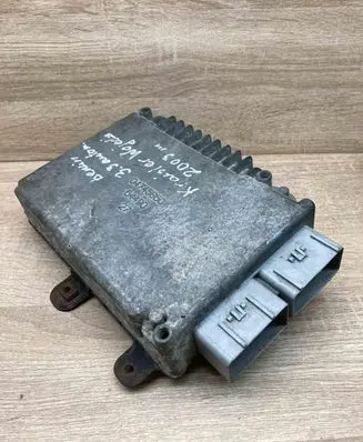 Chrysler Voyager Engine control unit/module ECU 04727402AI 04745860