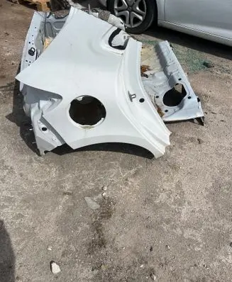 Renault Clio V Rear quarter panel 