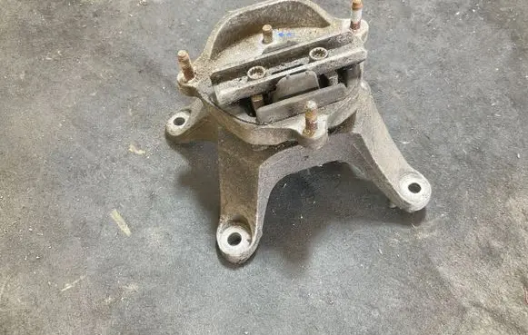 Audi A5 8T 8F Gearbox mount 8K0399151