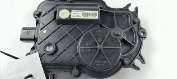 Audi A8 S8 D3 4E Front door soft close latching motor 4E0837059