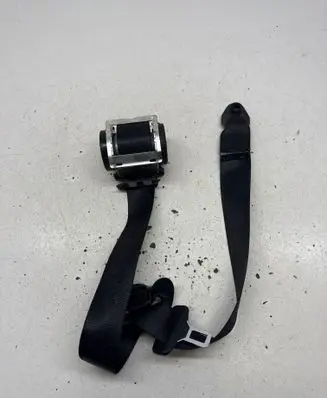 BMW 5 E60 E61 Front seatbelt S29110046021