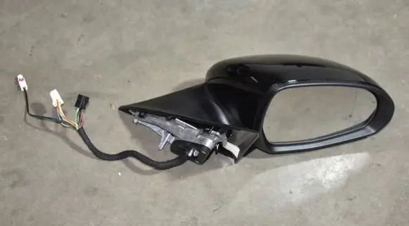 Mercedes-Benz C W206 Front door electric wing mirror 5556655