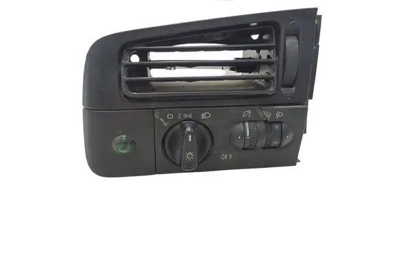 Volkswagen Golf III Light switch 1H6941531N