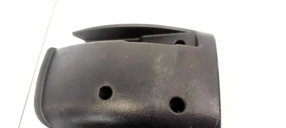 Hyundai Santa Fe Steering wheel column trim