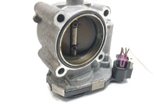 Opel Astra J Engine shut-off valve 