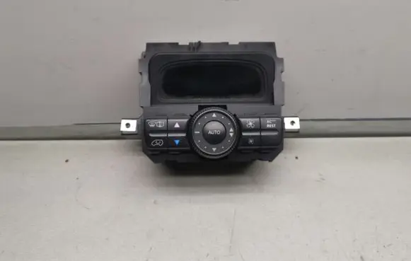 Mercedes-Benz Vito Viano W639 Climate control unit A6394460928KZ A6394450305KZ