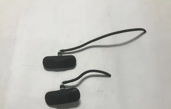 Volkswagen Polo VI Windshield washer spray nozzle 