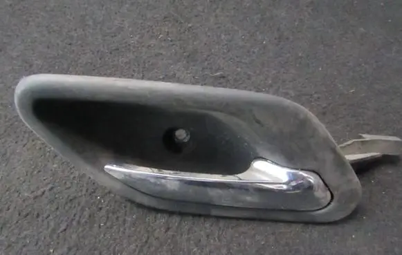 BMW 5 E39 Rear door interior handle 8226050