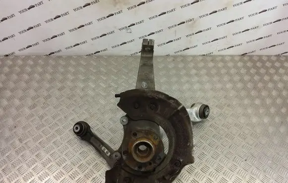 BMW 7 F01 F02 F03 F04 Front wheel hub