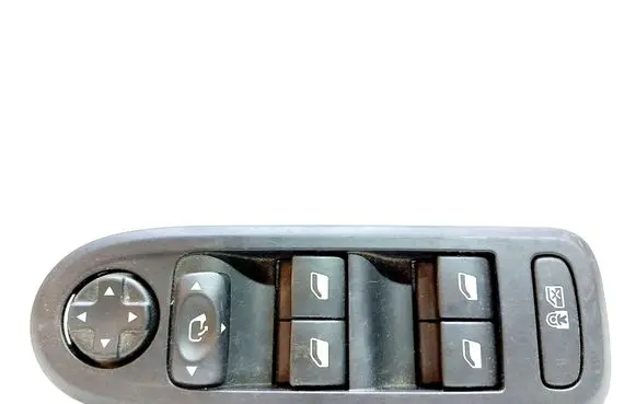Peugeot 508 Electric window control switch 98026370ZD
