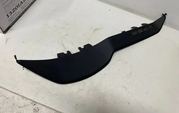 Dashboard trim