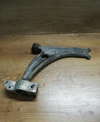 Volkswagen PASSAT B6 Front lower control arm/wishbone 3C0407153B