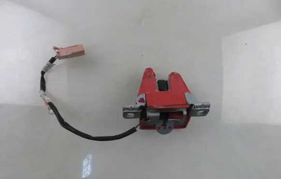 Tailgate/trunk/boot lock/catch/latch