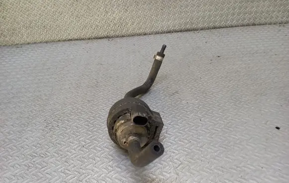 Volkswagen Transporter - Caravelle T6 Webasto auxiliary heater fuel pump 9019847C