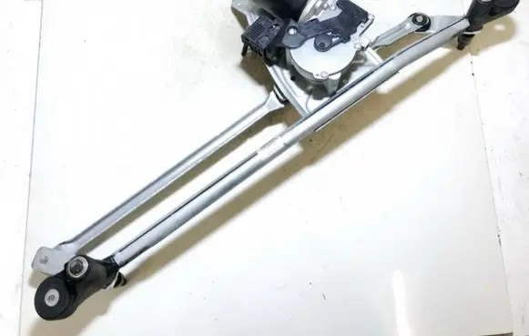 BMW X5 E53 Front wiper linkage and motor 711153603