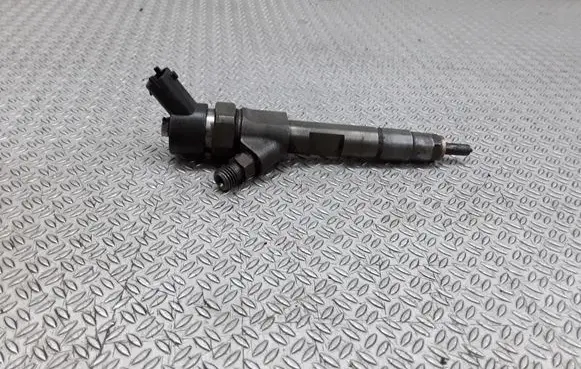 Renault Scenic I Fuel injector 7700111014 0445110021