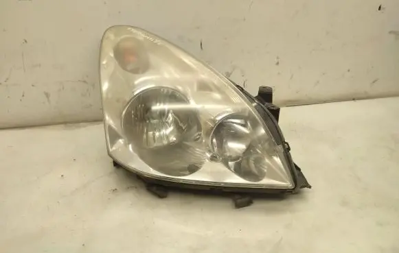 Toyota Corolla Verso AR10 Headlight/headlamp