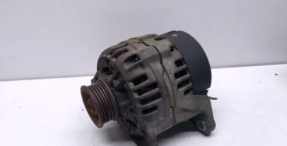Audi A4 S4 B5 8D Generator/alternator 058903016 0123310022