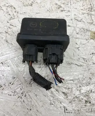 Mazda CX-5 Glow plug pre-heat relay SH0118650