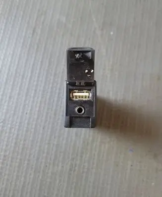 Toyota C-HR I USB socket connector 86190F4010