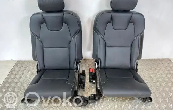 Volvo XC90 Third row seats 