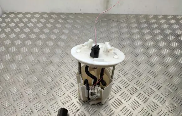 Mazda 3 In-tank fuel pump BDMN4264XB
