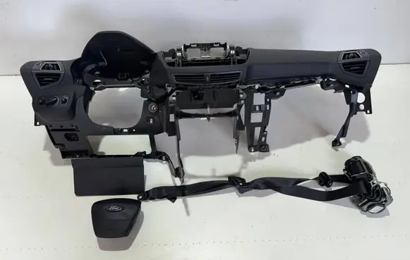 Ford Kuga II Dashboard 
