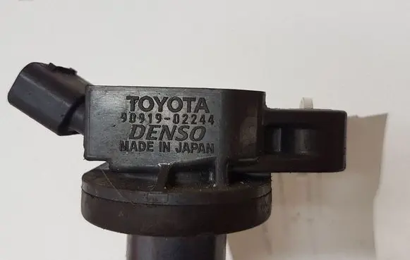 Toyota RAV 4 (XA20) High voltage ignition coil 9091902244