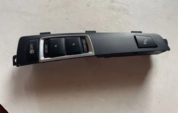 BMW 5 F10 F11 Parking (PDC) sensor switch 9202951
