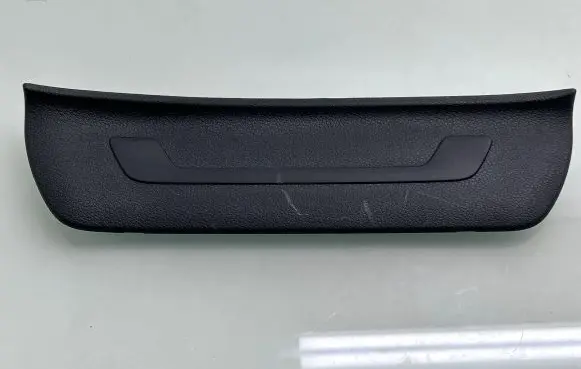 KIA Sportage Rear sill trim cover 85887F1000WK
