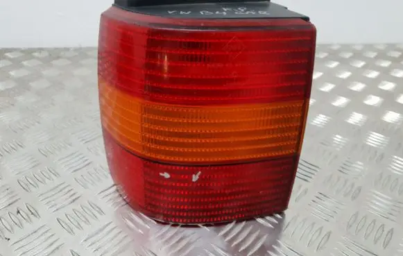 Volkswagen PASSAT B4 Rear/tail lights 3A9945111