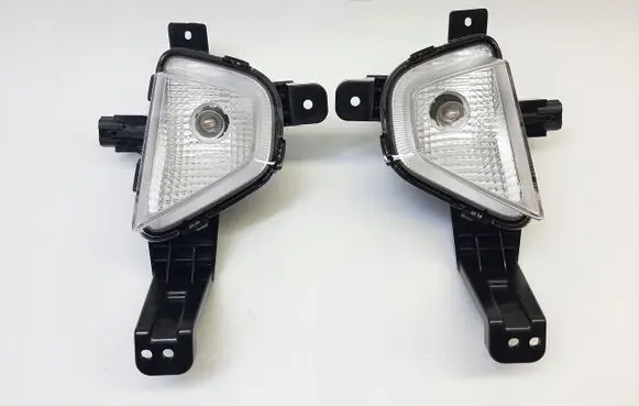 Hyundai i30 Front fog light 92208G40