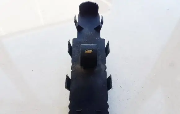 Peugeot 307 Electric window control switch 11561532621