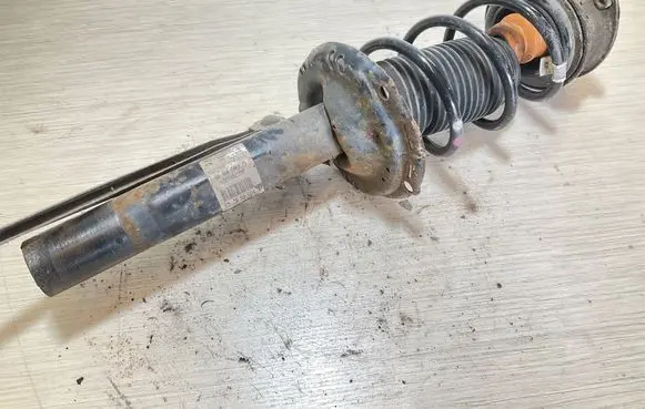 Audi A3 S3 A3 Sportback 8P Front shock absorber/damper 5Q0413023DA