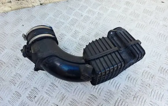 Volvo V40 Intake resonator 31319692