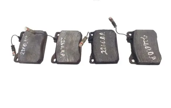 Mercedes-Benz SL R107 Brake pads (front) 