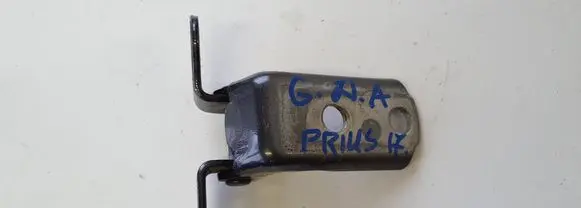Toyota Prius (XW50) Rear door lower hinge