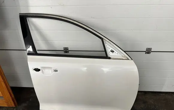 KIA Optima Front door
