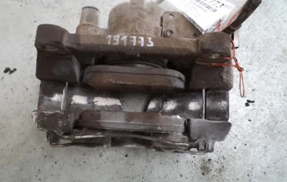 Renault Laguna II Front brake caliper