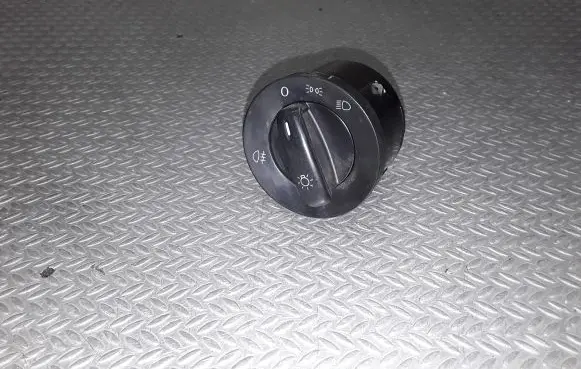 Volkswagen Golf V Light switch 1K0941431AH