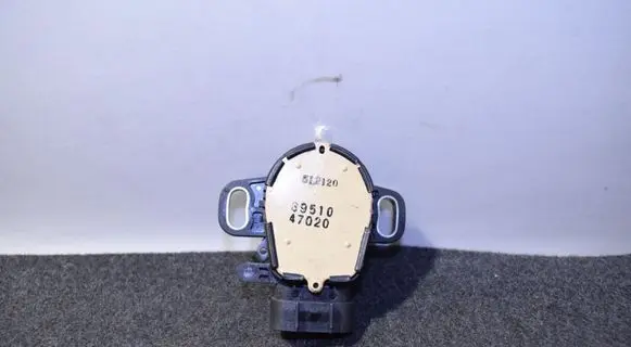 Toyota Prius (XW20) Brake pedal sensor switch 8951047020