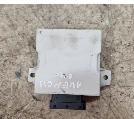 Toyota Avensis T250 Window wiper relay 150696