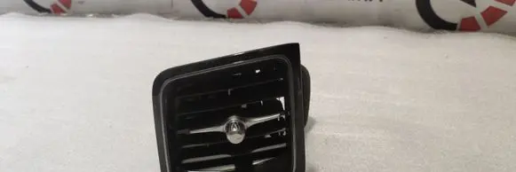 Volvo S60 Dashboard side air vent grill/cover trim 31477875