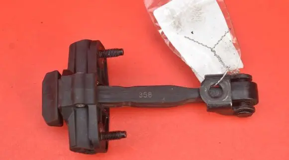 Fiat Tipo Front door check strap stopper 