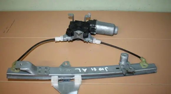 Nissan Qashqai Rear door window regulator with motor 402190A