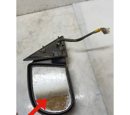 Chevrolet Blazer Front door electric wing mirror E13010156