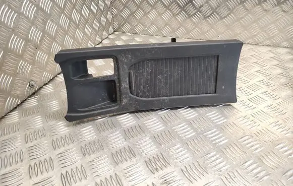 Renault Clio V Cup holder 969170028R 301121810163