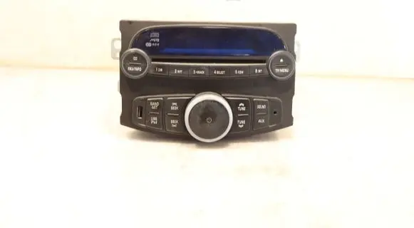Chevrolet Spark Radio/GPS head unit trim 